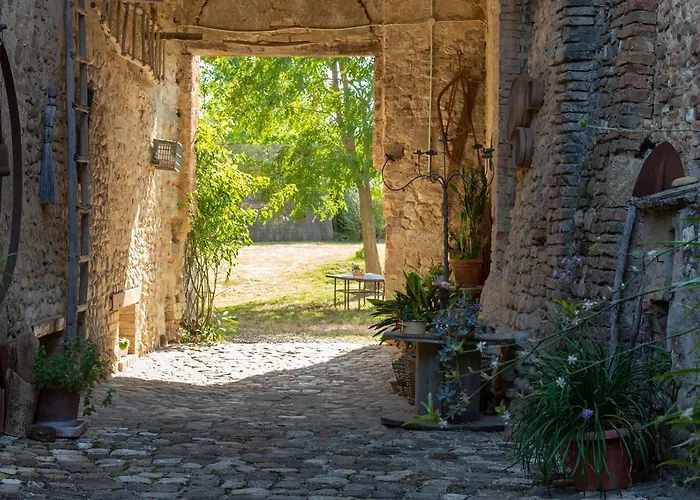 Podere Paglieri Apartments Montespertoli